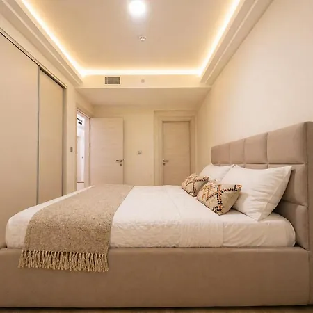 Pool Sauna Free Parking Gym 3br Family *