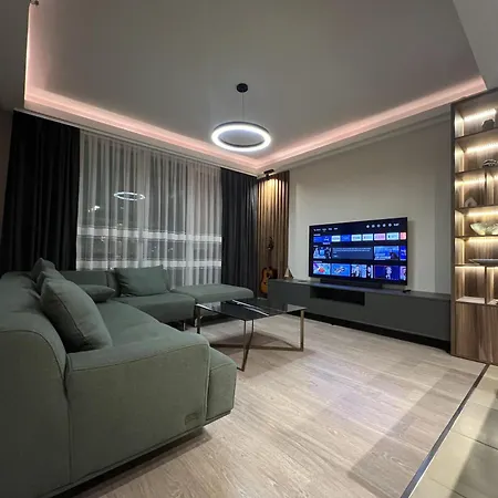 Apartment Pool Sauna Free Parking Gym 3br Family
